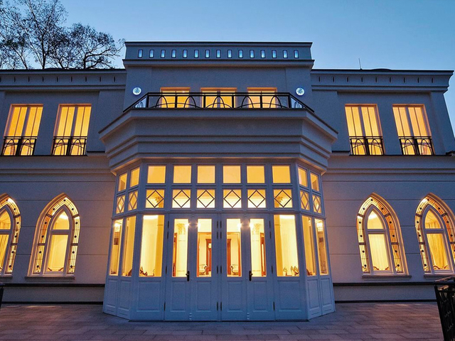 UAE-Ambassador-Residence4